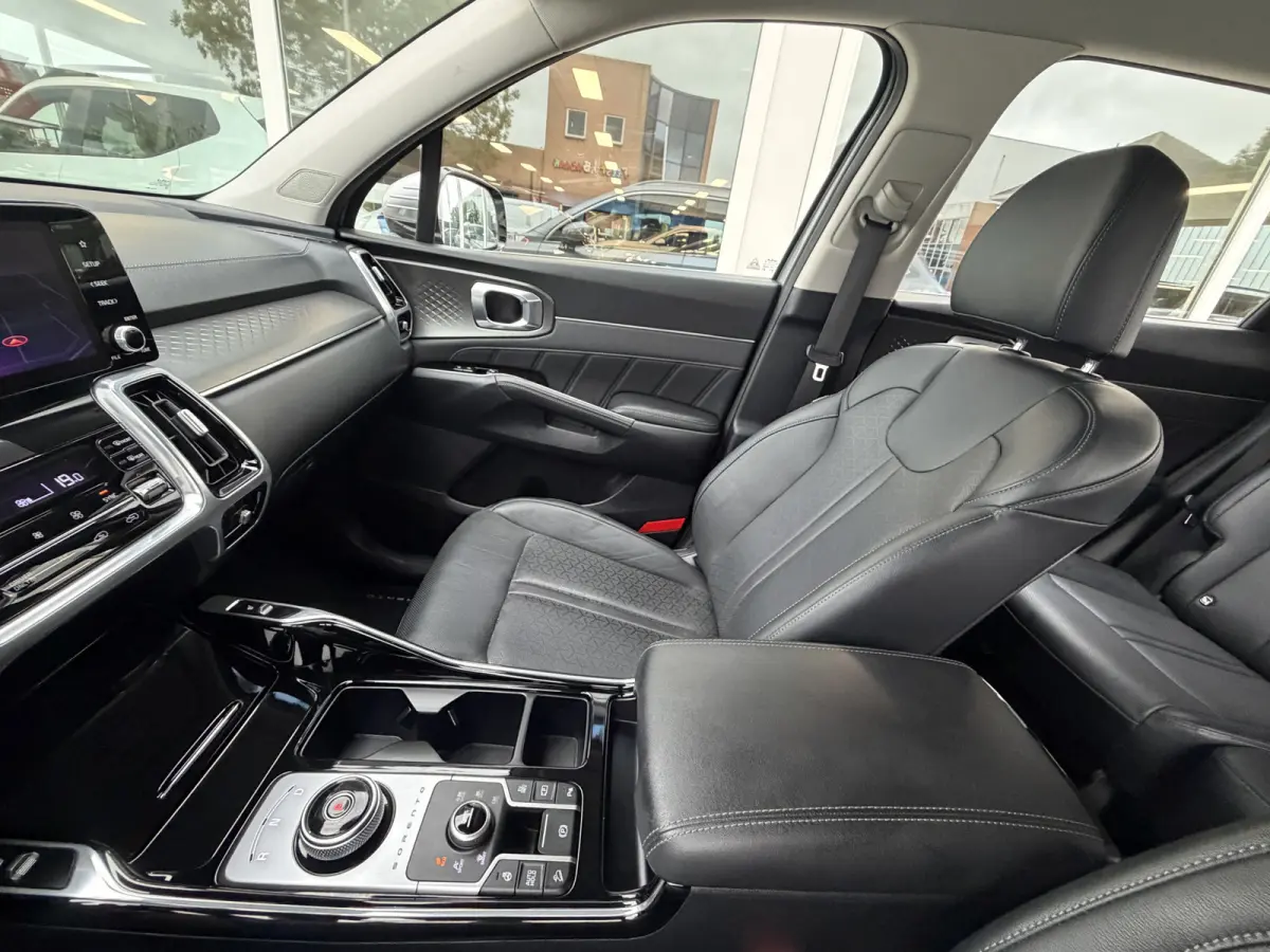 1.6 T-GDI Plug-in Hybrid 4WD ComfortLine 5p. Afn Trekhaak |