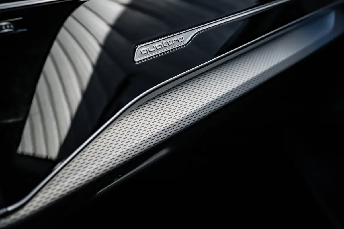 60 TFSI e quattro Pro Line S Competition 490 PK | Vierwielbesturing | Panoramadak | B&O | Super Sportstoelen | Laser Koplampen