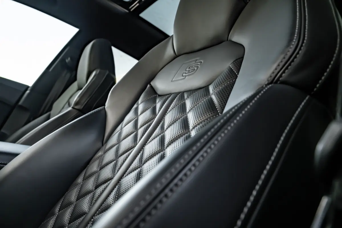 60 TFSI e quattro Pro Line S Competition 490 PK | Vierwielbesturing | Panoramadak | B&O | Super Sportstoelen | Laser Koplampen