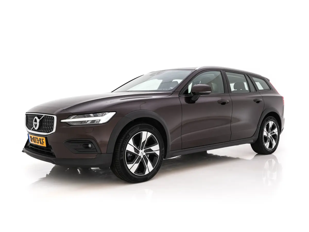 2.0 D4 AWD Pro Aut. *LEATHER | FULL-LED | HARMAN/KARDON-AUDIO | NAVI-FULLMAP | MEMORY-PACK | BLIND-SPOT | DIGI-COCKPIT | HEATED/VENTILATED-CONTOURSEATS | CAMERA | ECC | PDC | CRUISE | TOWBAR