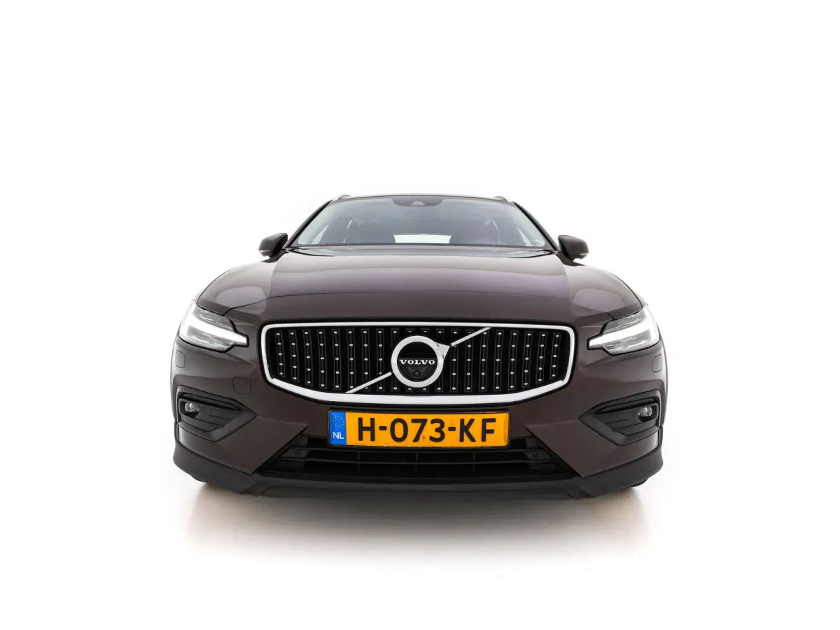 2.0 D4 AWD Pro Aut. *LEATHER | FULL-LED | HARMAN/KARDON-AUDIO | NAVI-FULLMAP | MEMORY-PACK | BLIND-SPOT | DIGI-COCKPIT | HEATED/VENTILATED-CONTOURSEATS | CAMERA | ECC | PDC | CRUISE | TOWBAR