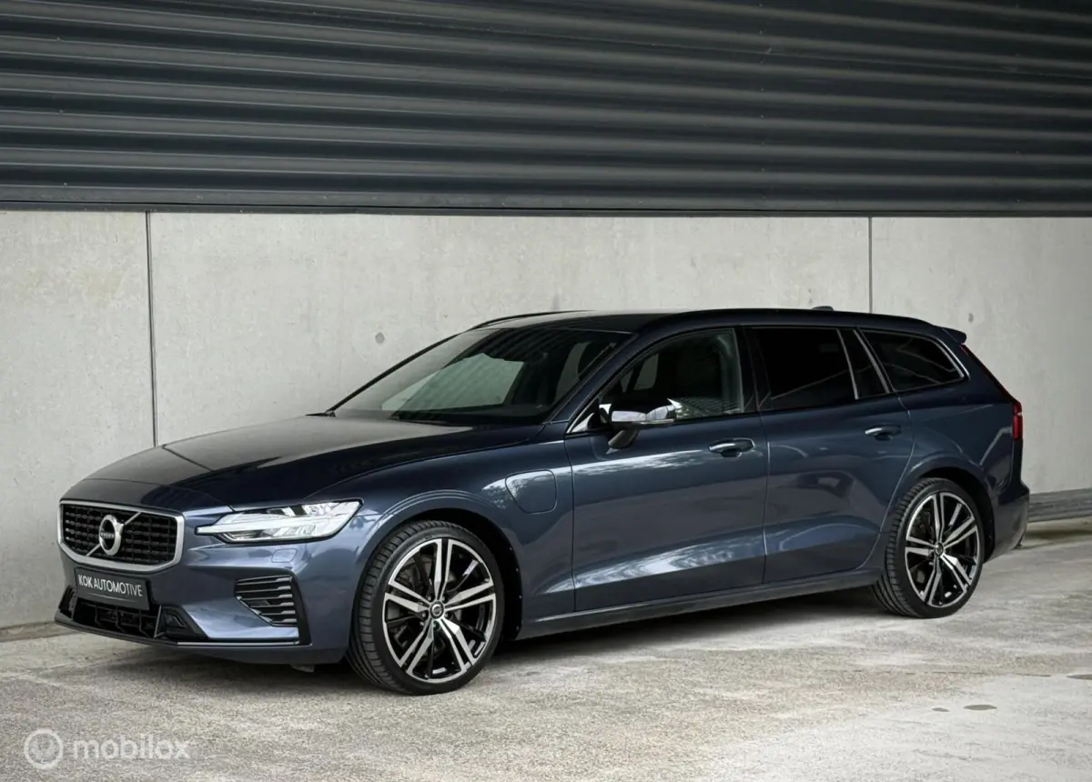 2.0 T6 Twin Engine AWD R-Design