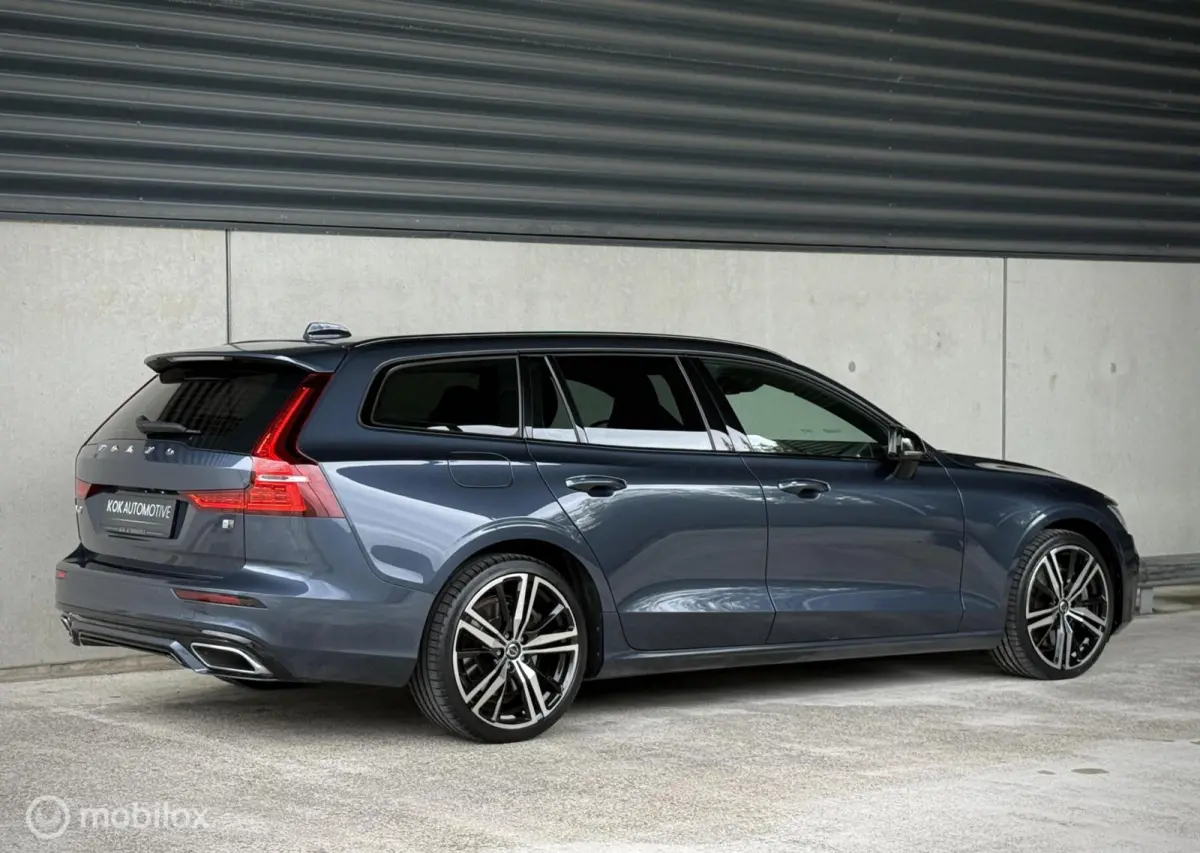 2.0 T6 Twin Engine AWD R-Design