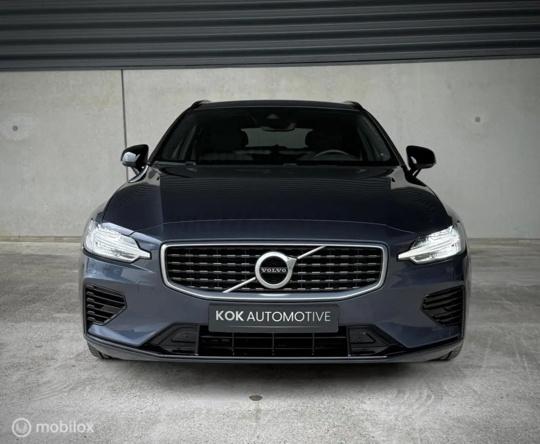 2.0 T6 Twin Engine AWD R-Design