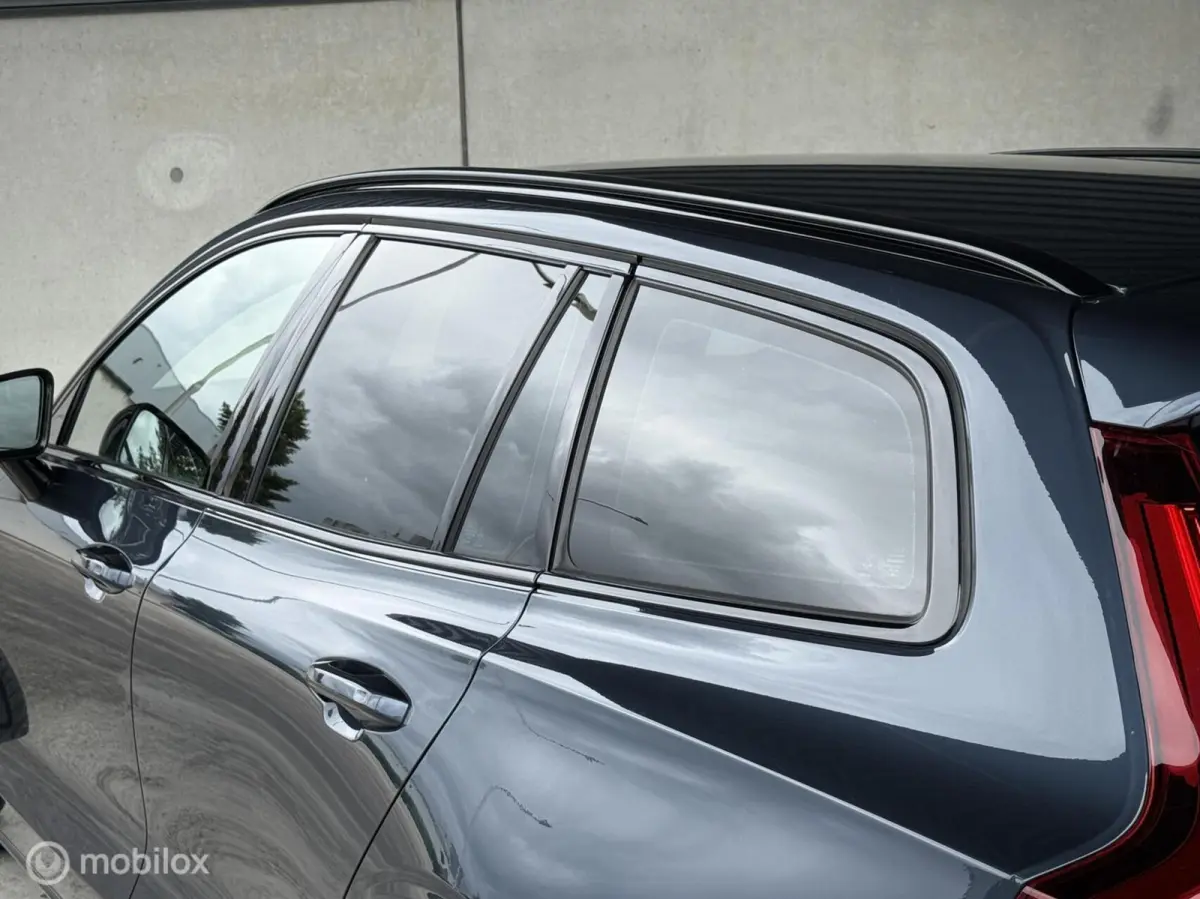 2.0 T6 Twin Engine AWD R-Design
