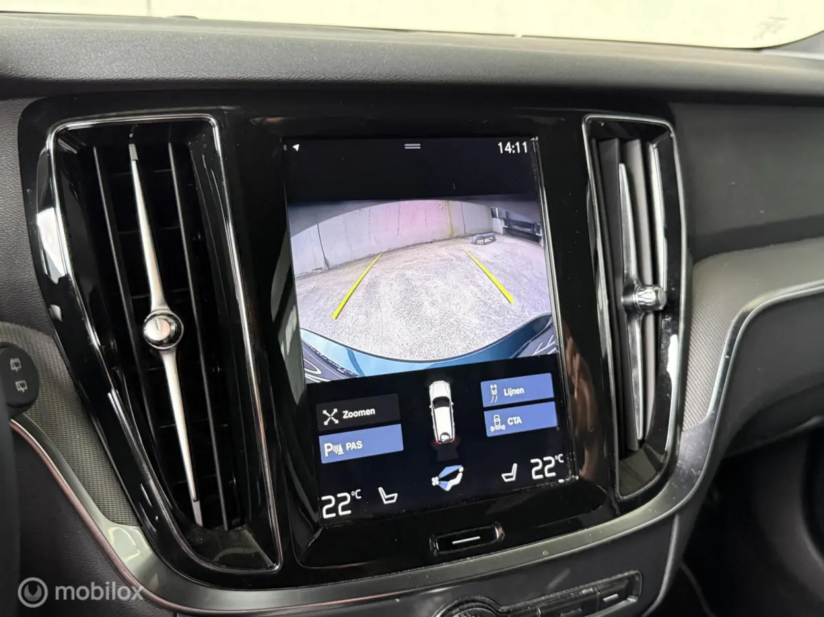 2.0 T6 Twin Engine AWD R-Design