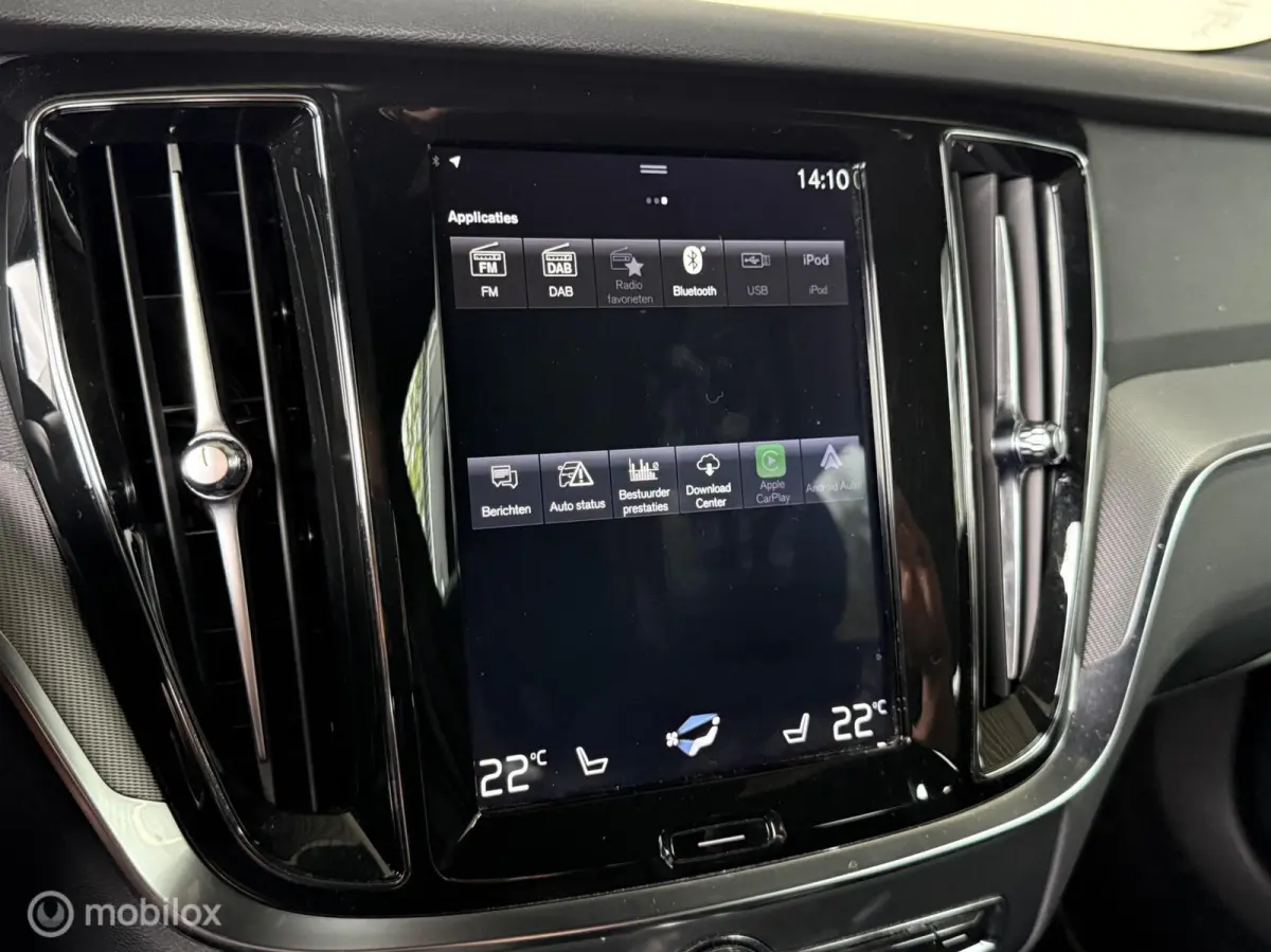 2.0 T6 Twin Engine AWD R-Design
