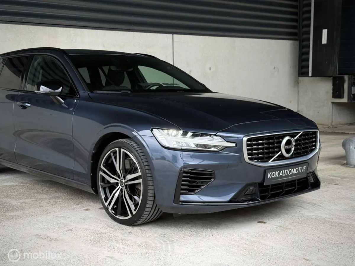 2.0 T6 Twin Engine AWD R-Design