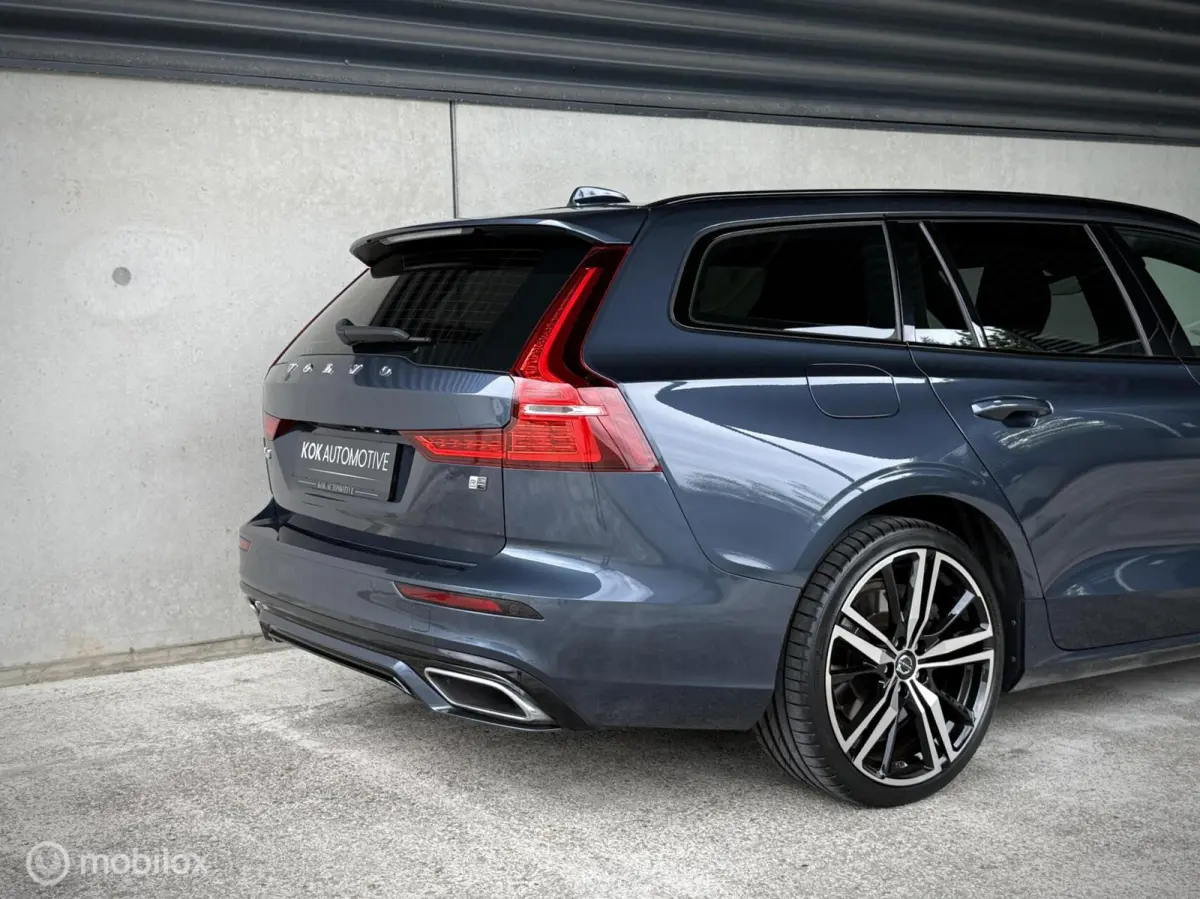 2.0 T6 Twin Engine AWD R-Design