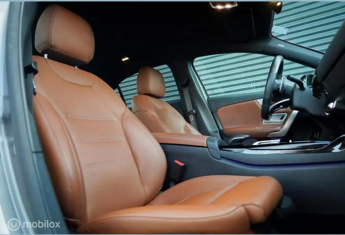 AMG 35 4MATIC Premium Plus