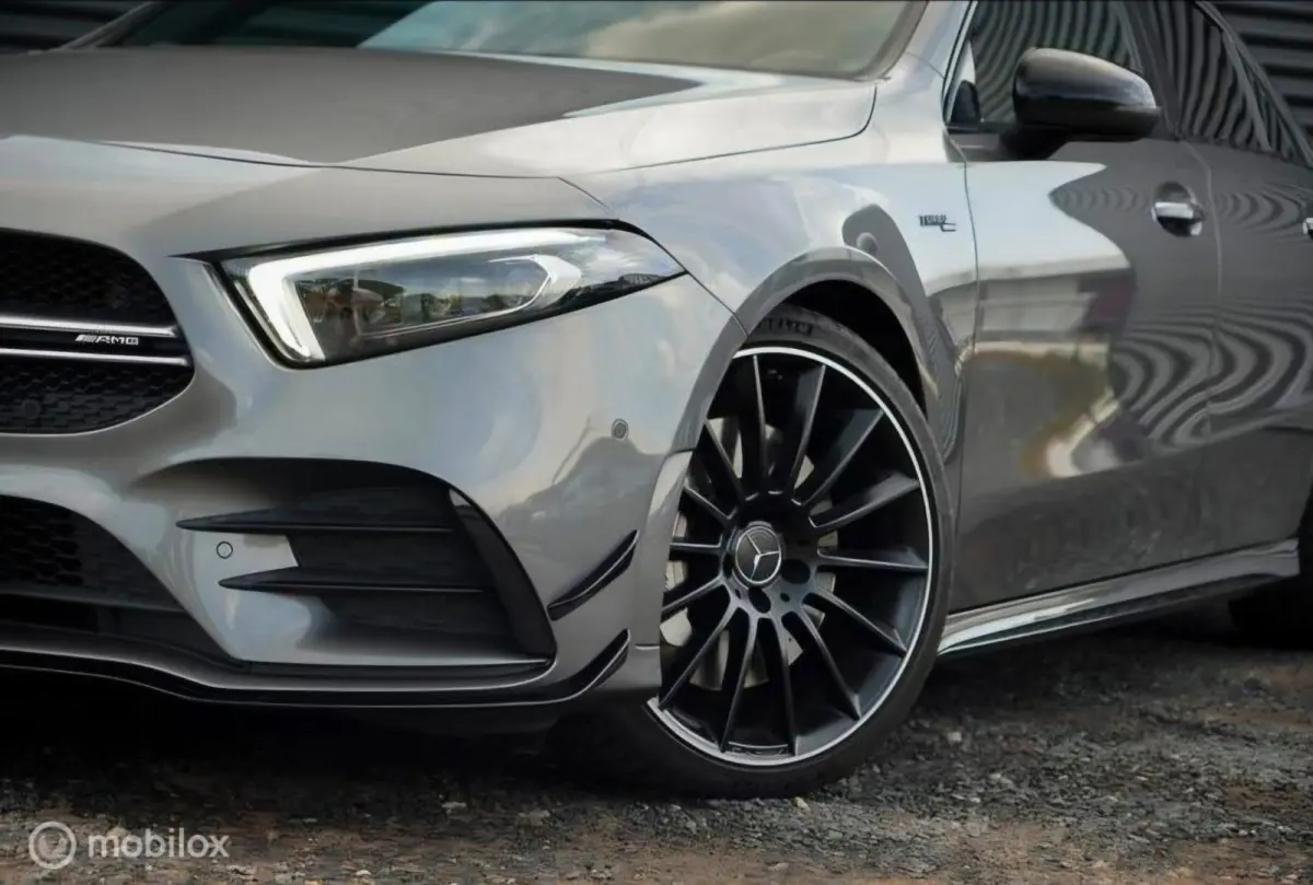 AMG 35 4MATIC Premium Plus