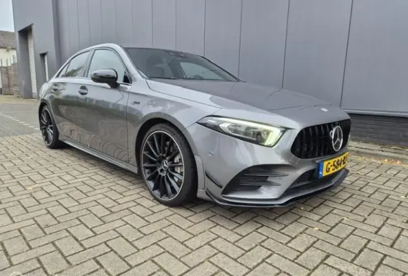 AMG 35 4MATIC Premium Plus
