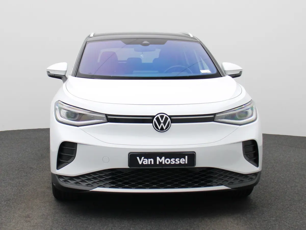 Pro 77 kWh | 204 PK | SoH 97,8% | Dealeronderhouden | Warmtepomp | Navigatie | Stoelverwarming | Stuurwielverwarming | Parkeersensoren Voor & Achter | LED Matrix