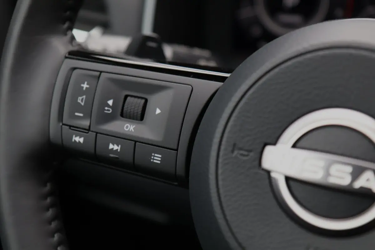 1.3 MHEV Xtronic Tekna Hud Leder Acc 360 Camera
