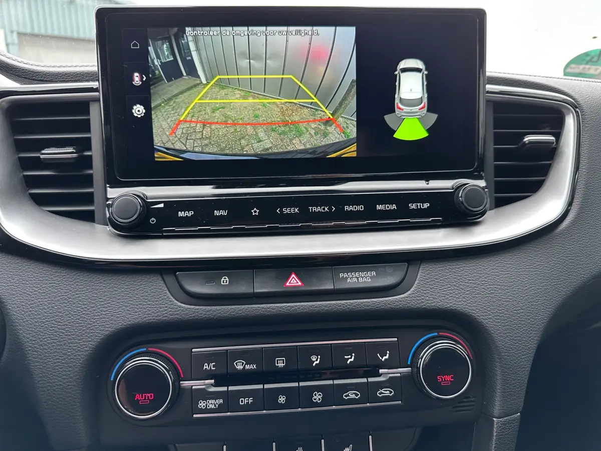 1.6 GDi PHEV DynamicPlusLine DEALER OND EERSTE EIGENAAR STOEL STUUR VRW CAMERA