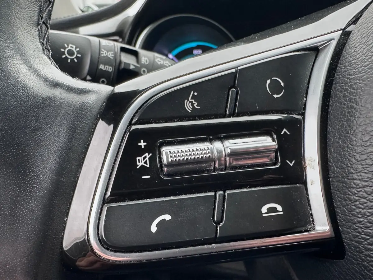 1.6 GDi PHEV DynamicPlusLine DEALER OND EERSTE EIGENAAR STOEL STUUR VRW CAMERA