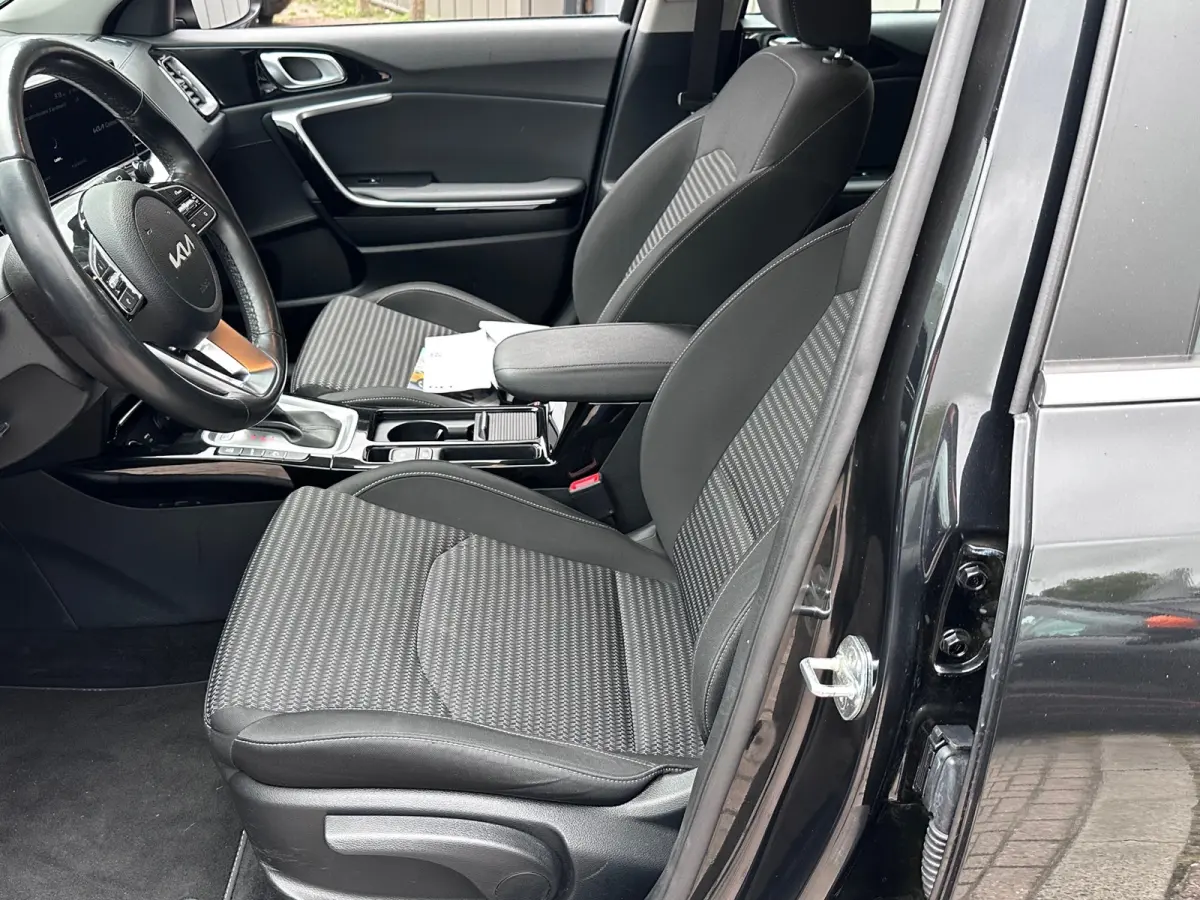 1.6 GDi PHEV DynamicPlusLine DEALER OND EERSTE EIGENAAR STOEL STUUR VRW CAMERA