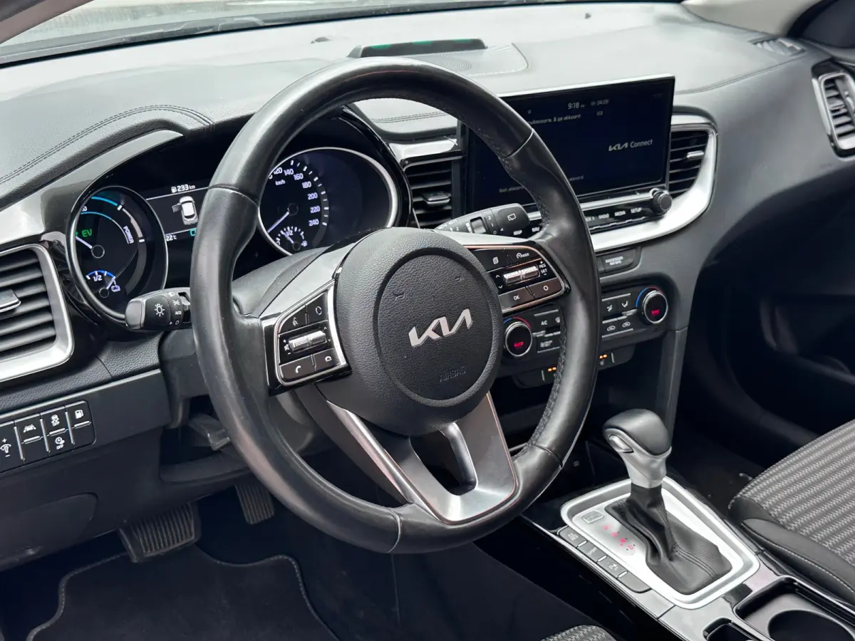 1.6 GDi PHEV DynamicPlusLine DEALER OND EERSTE EIGENAAR STOEL STUUR VRW CAMERA