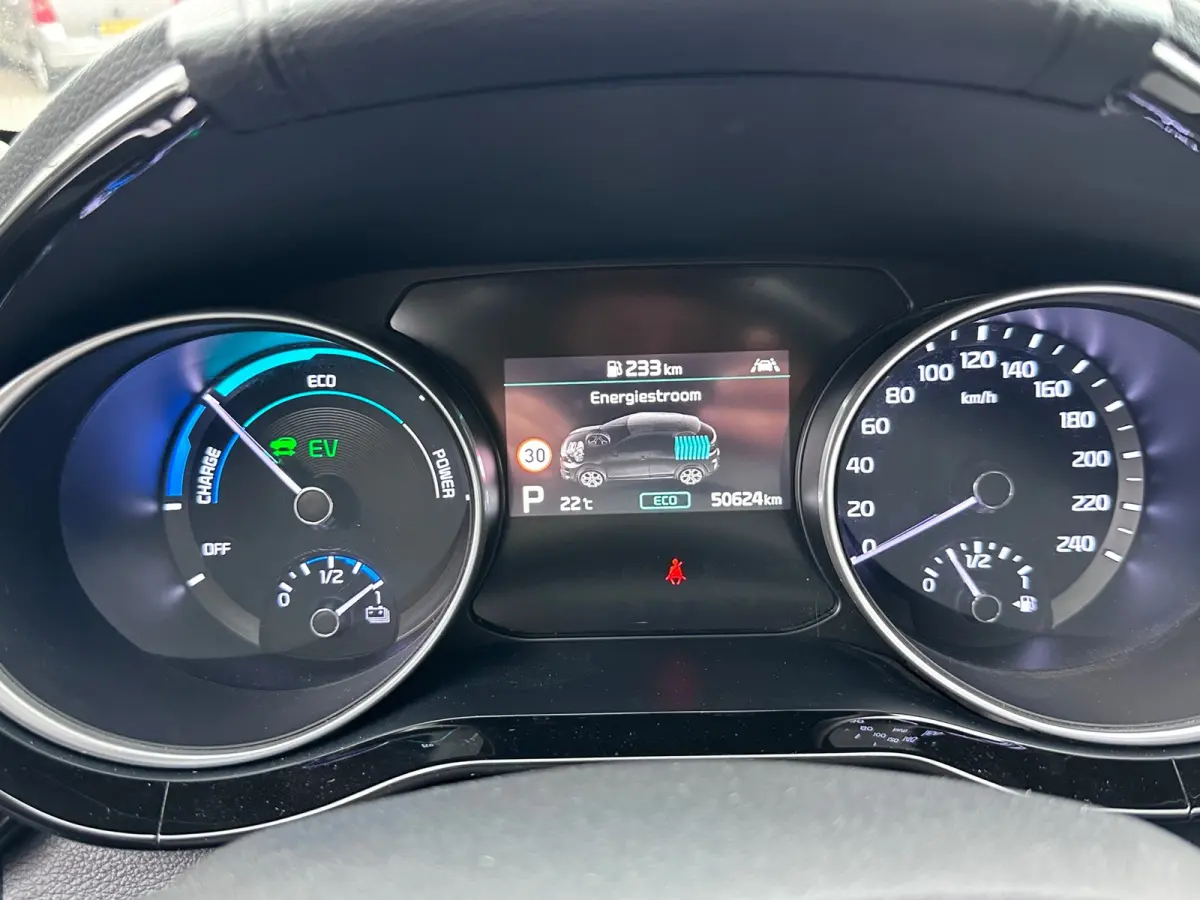 1.6 GDi PHEV DynamicPlusLine DEALER OND EERSTE EIGENAAR STOEL STUUR VRW CAMERA