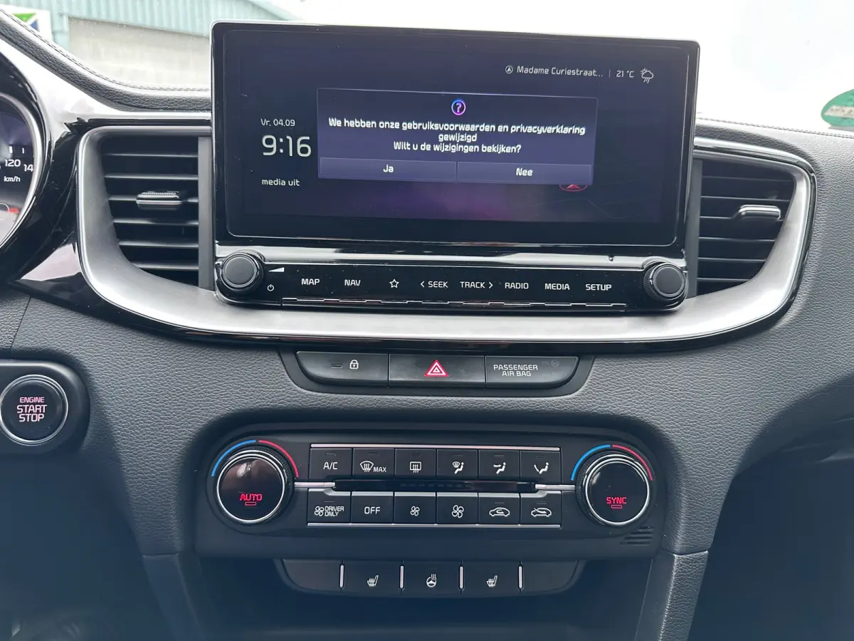 1.6 GDi PHEV DynamicPlusLine DEALER OND EERSTE EIGENAAR STOEL STUUR VRW CAMERA