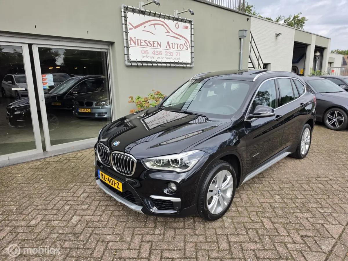 sDrive18i High Executive Pano/Leder/HUD/1ste eigenaar