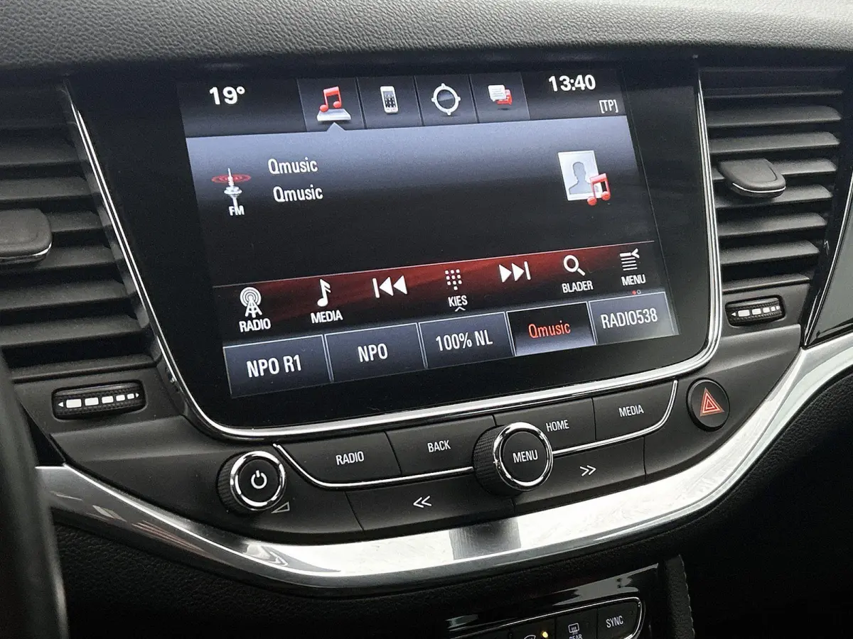 1.4 Innovation | Apple Carplay/Android Auto | Camera | Climate Control