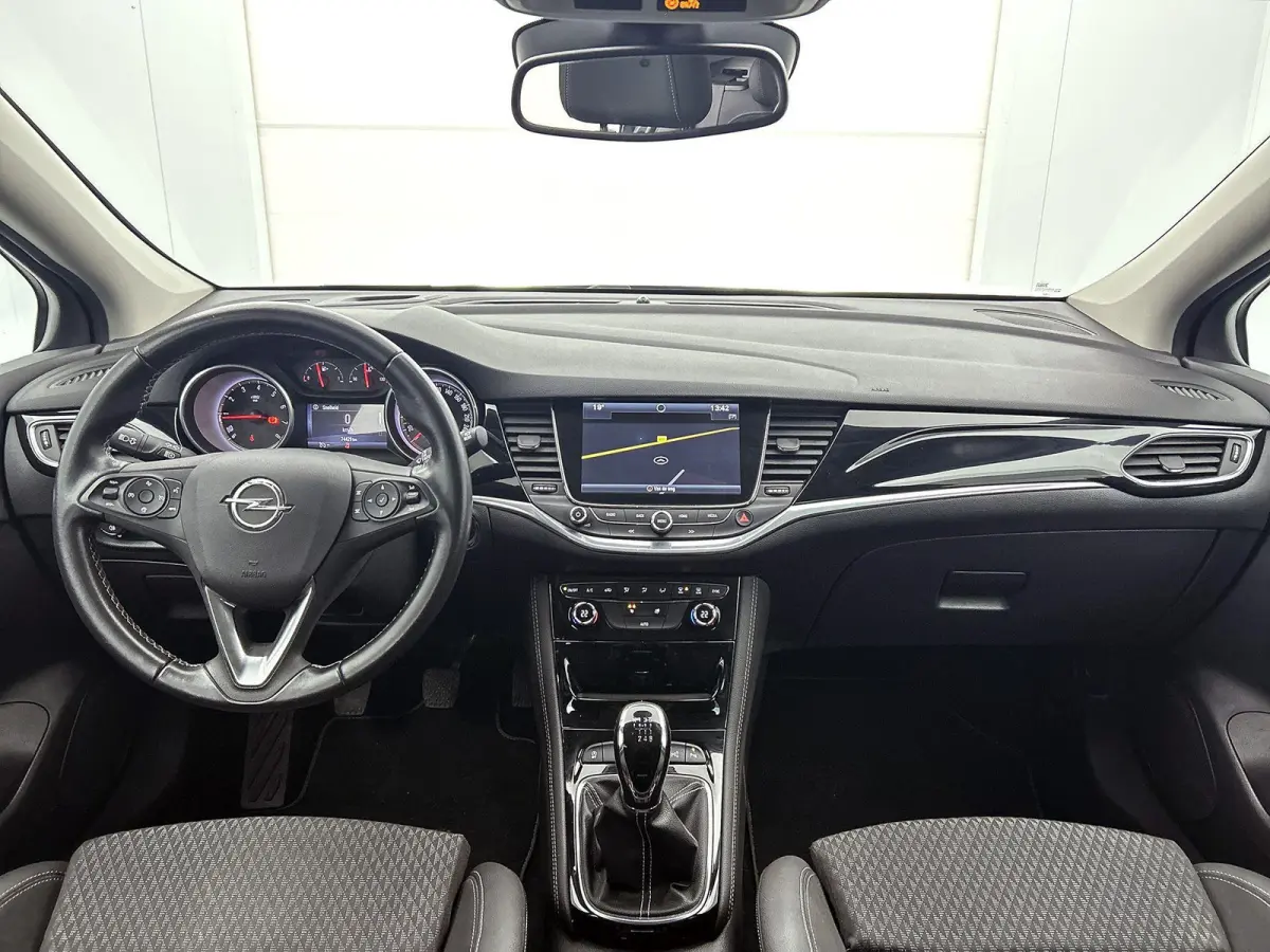 1.4 Innovation | Apple Carplay/Android Auto | Camera | Climate Control