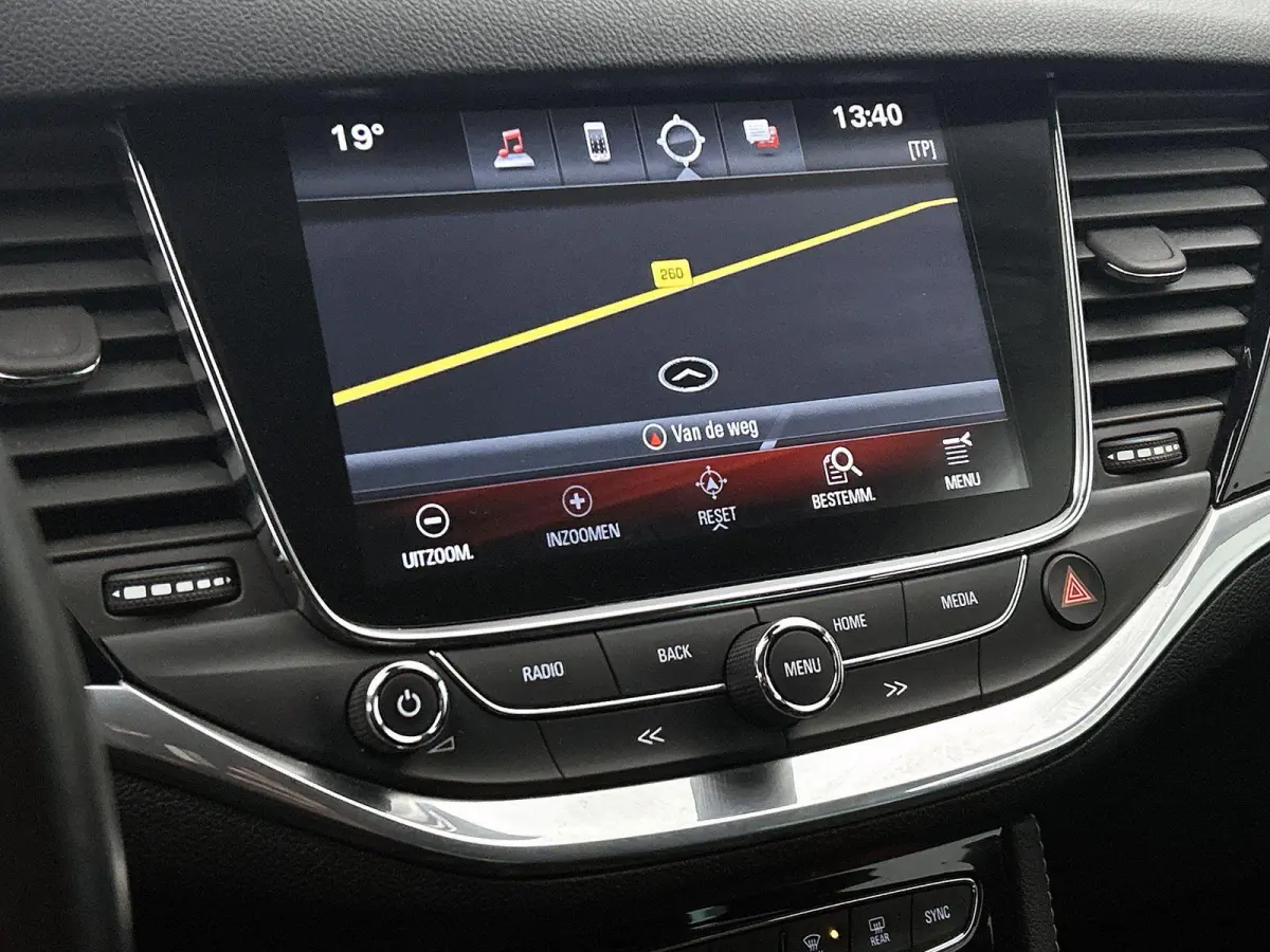 1.4 Innovation | Apple Carplay/Android Auto | Camera | Climate Control