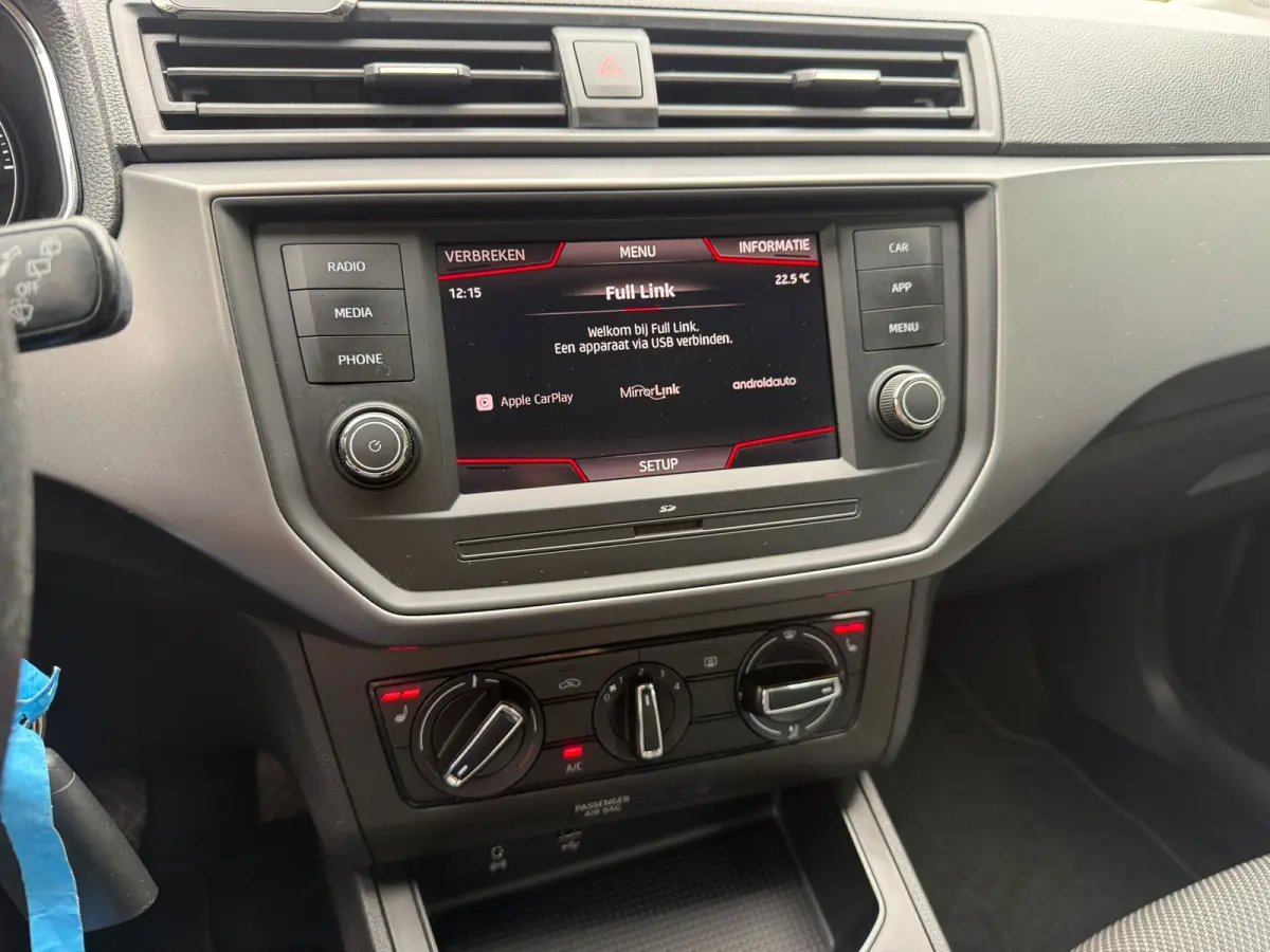 1.0 TSI CARPLAY I PDC I FR VELGEN I STOELVERW I NWE APK