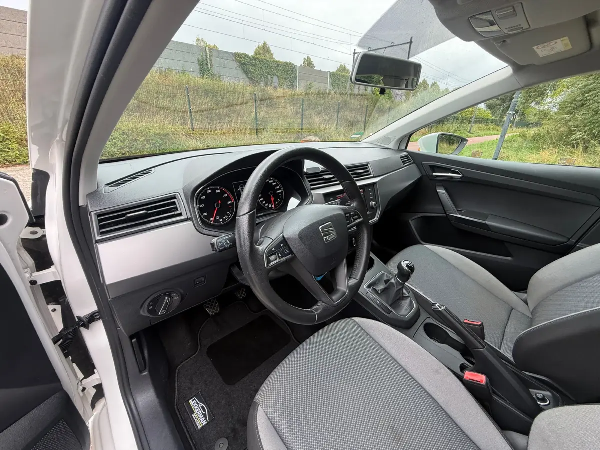 1.0 TSI CARPLAY I PDC I FR VELGEN I STOELVERW I NWE APK