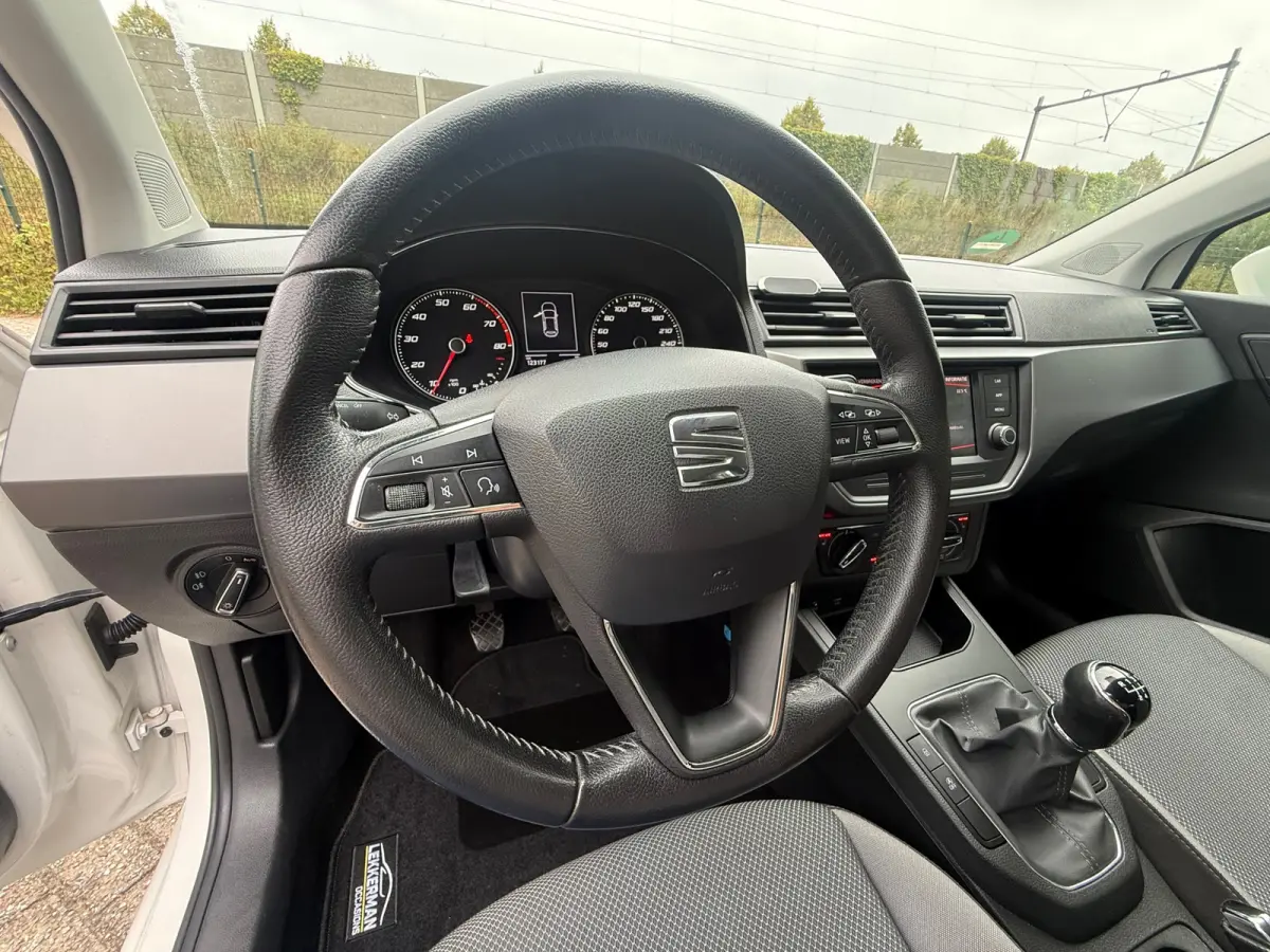 1.0 TSI CARPLAY I PDC I FR VELGEN I STOELVERW I NWE APK