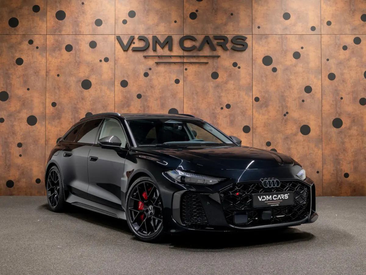 RS5 Avant E-hybrid Quattro | Keramisch | Carbon | Massage | Pano | Trekhaak | B&O | ACC |