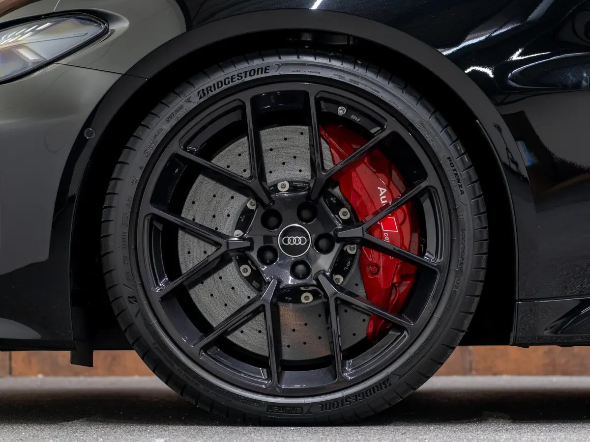 RS5 Avant E-hybrid Quattro | Keramisch | Carbon | Massage | Pano | Trekhaak | B&O | ACC |