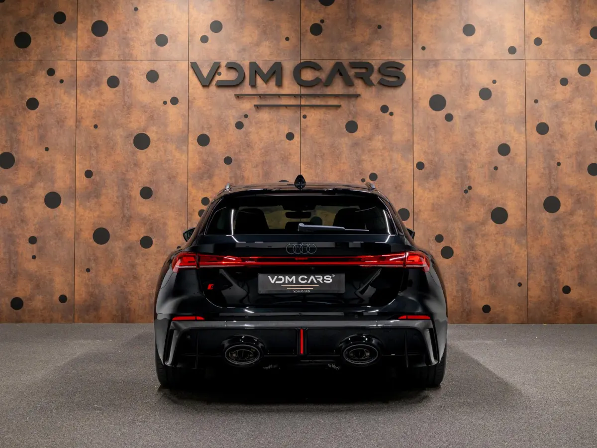 RS5 Avant E-hybrid Quattro | Keramisch | Carbon | Massage | Pano | Trekhaak | B&O | ACC |