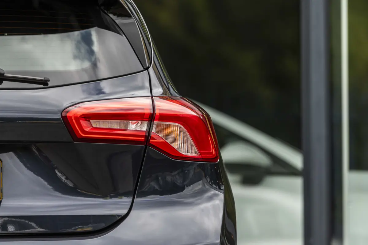 1.0 EcoBoost ST Line Business