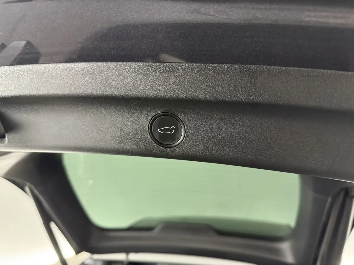 Long Range AWD 75 kWh | Snelladen | SOH 90% | Autopilot | 360° | Pano | Carplay