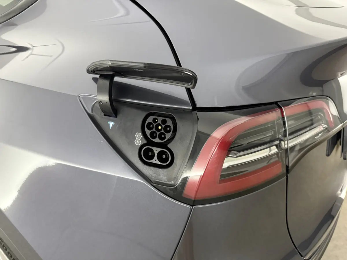 Long Range AWD 75 kWh | Snelladen | SOH 90% | Autopilot | 360° | Pano | Carplay