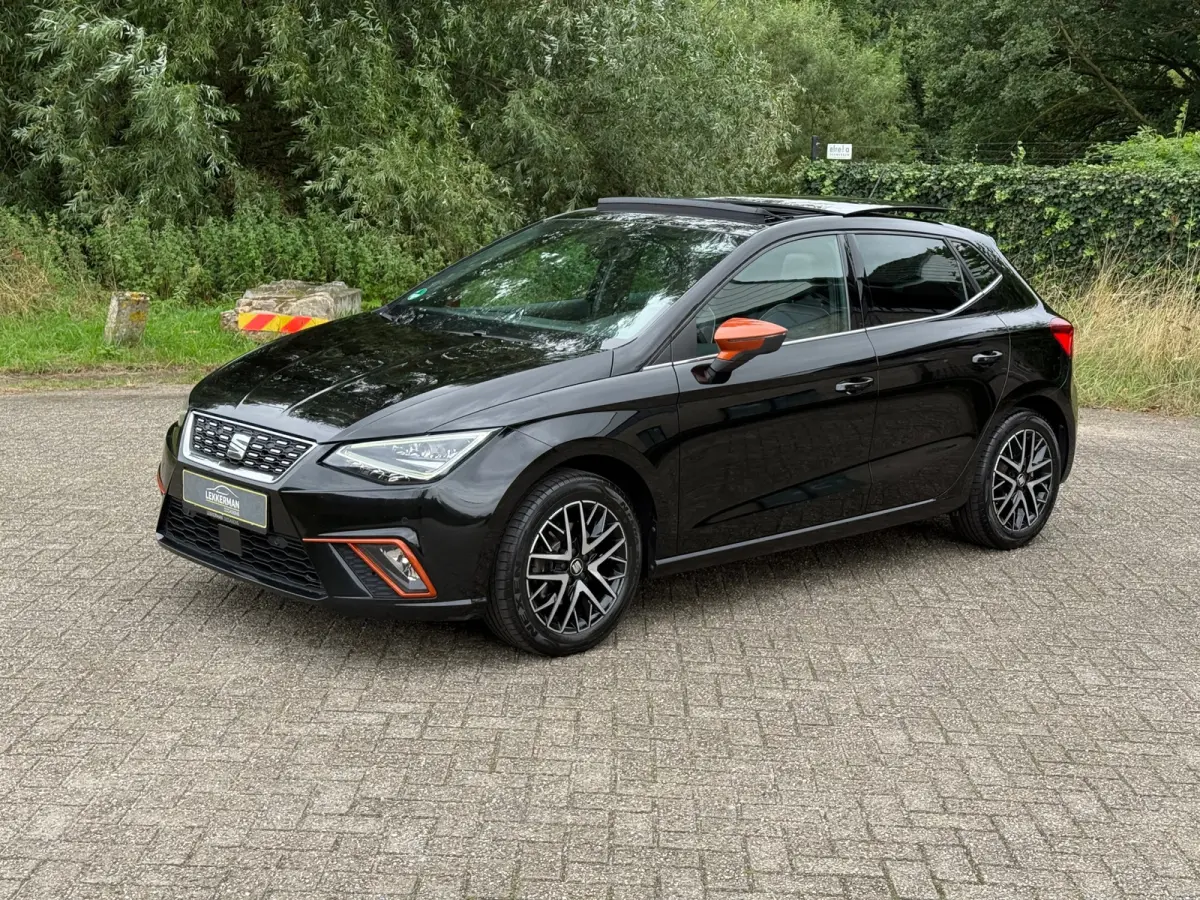 1.0 TSI DSG I PANO I LED I CAMERA I CARPLAY I ALCANTARA I UNIEK