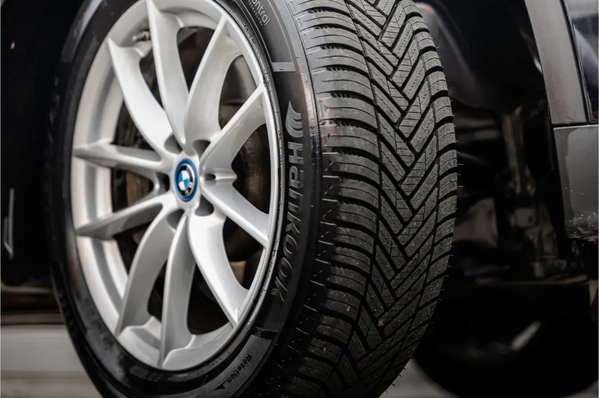 xDrive30e SOH 99% / LED / Camera / All-Season / Carplay /