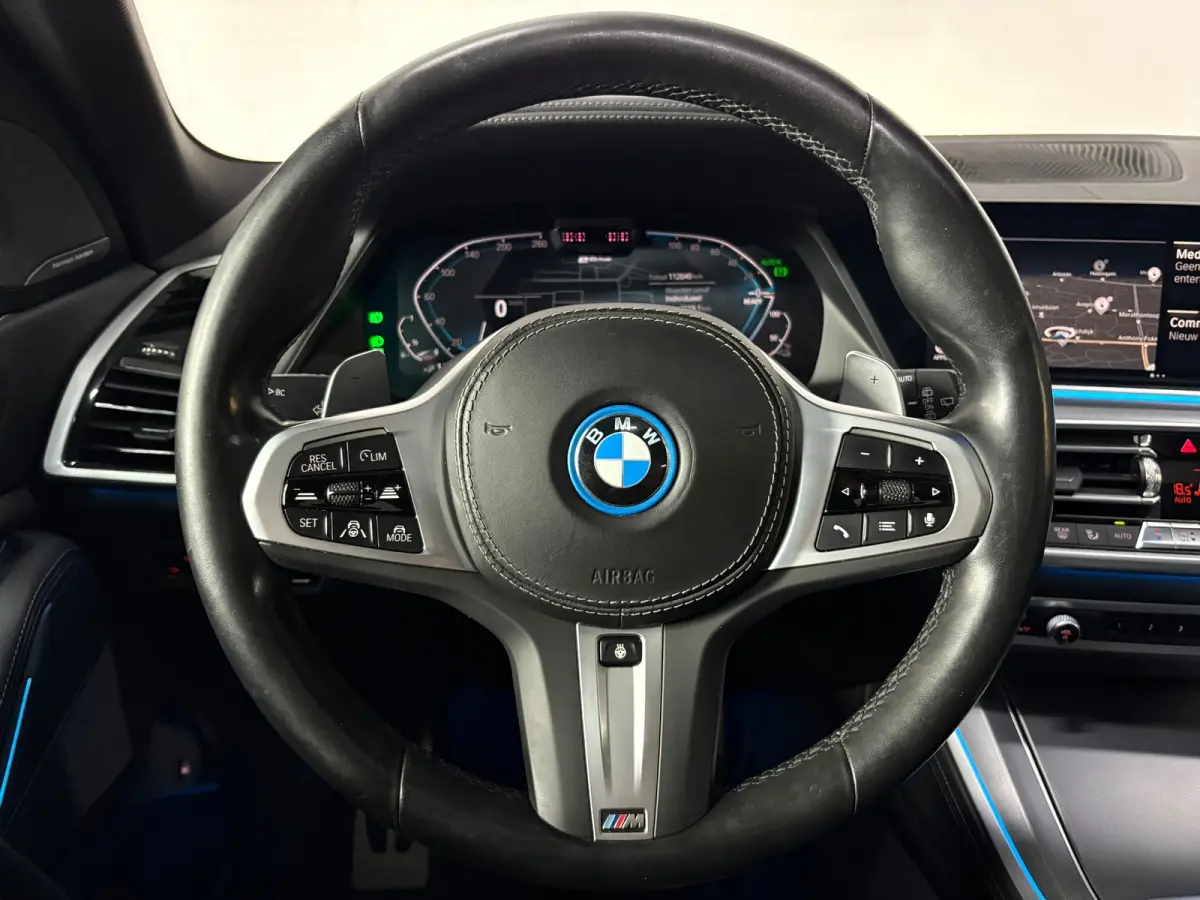 XDrive45e M-Pakket, Pano, Laserlight, HUD, 360Cam
