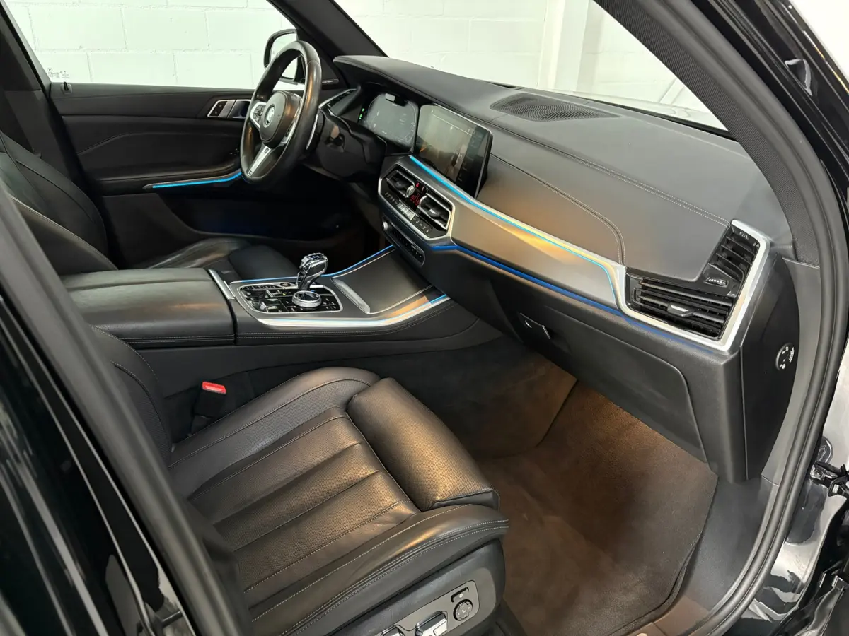 XDrive45e M-Pakket, Pano, Laserlight, HUD, 360Cam
