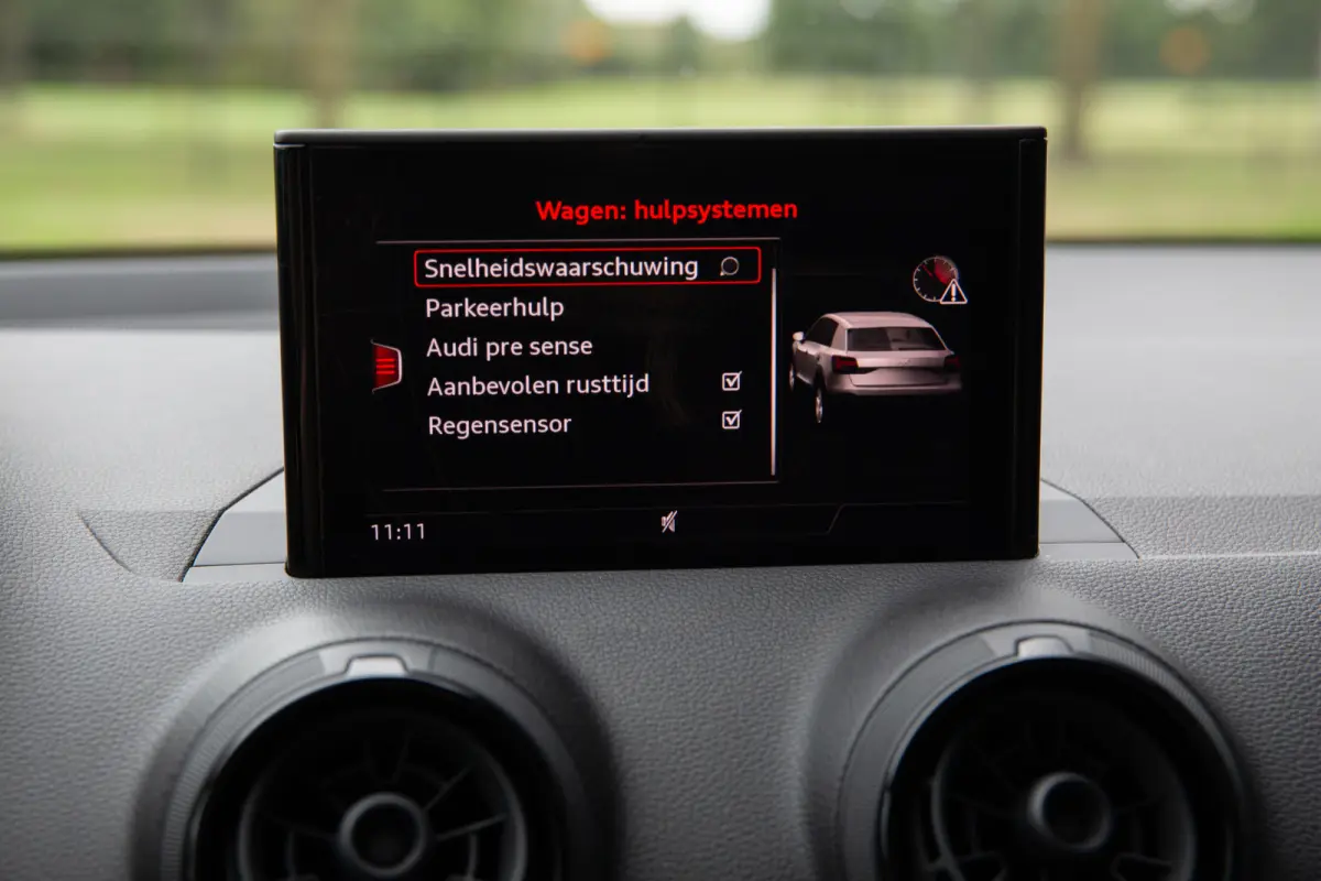 30 TFSI Design Pro Line Plus , Cruise control, Carplay,