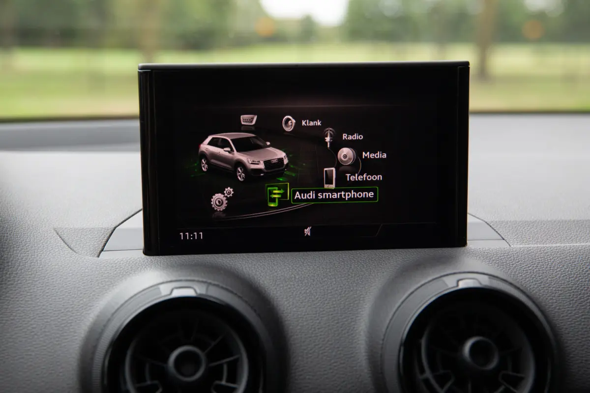 30 TFSI Design Pro Line Plus , Cruise control, Carplay,