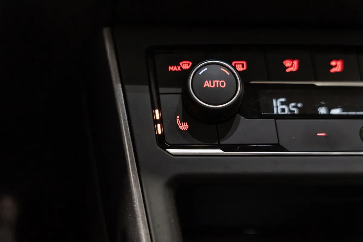 1.0 TSI DSG Highline LED NAVI CLIMA