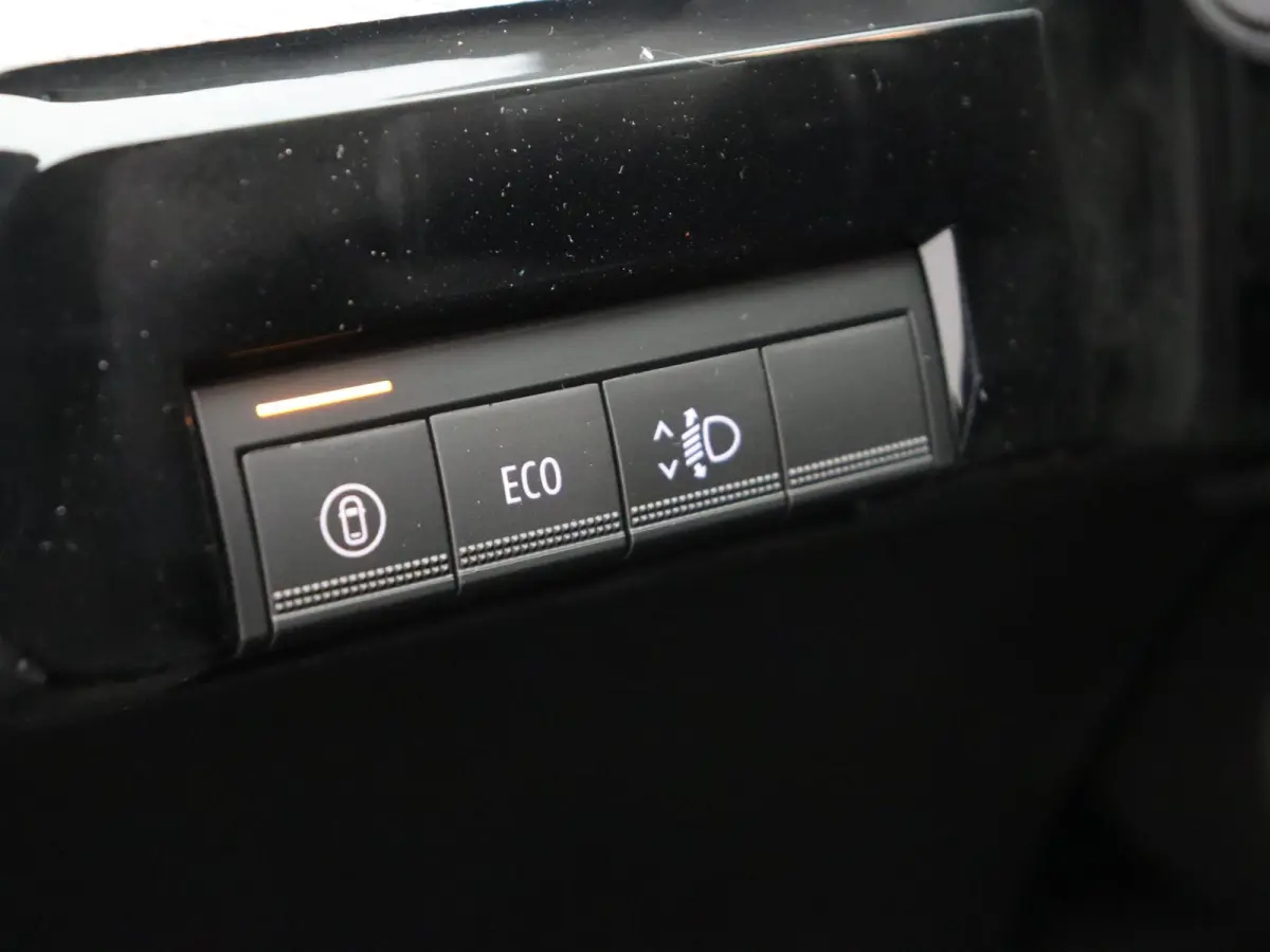 urban range evolution 40 kWh | Vijf jaar garantie | Stoelverwarming | Apple carplay / Android Auto |
