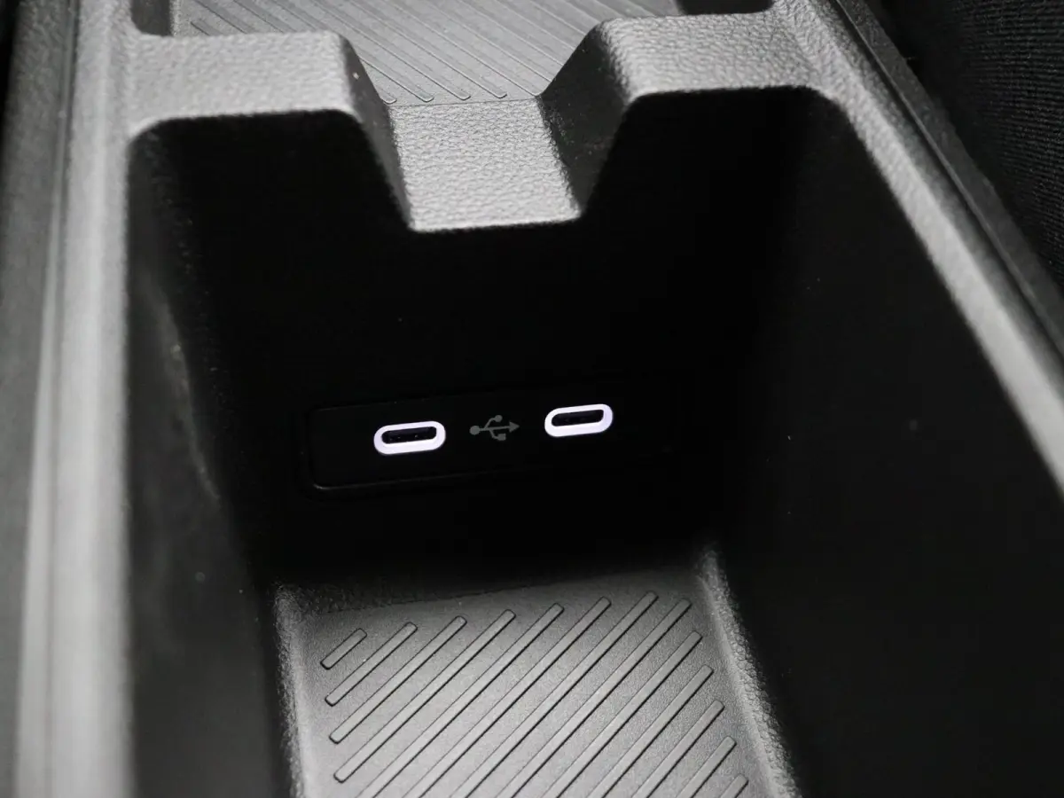 urban range evolution 40 kWh | Vijf jaar garantie | Stoelverwarming | Apple carplay / Android Auto |