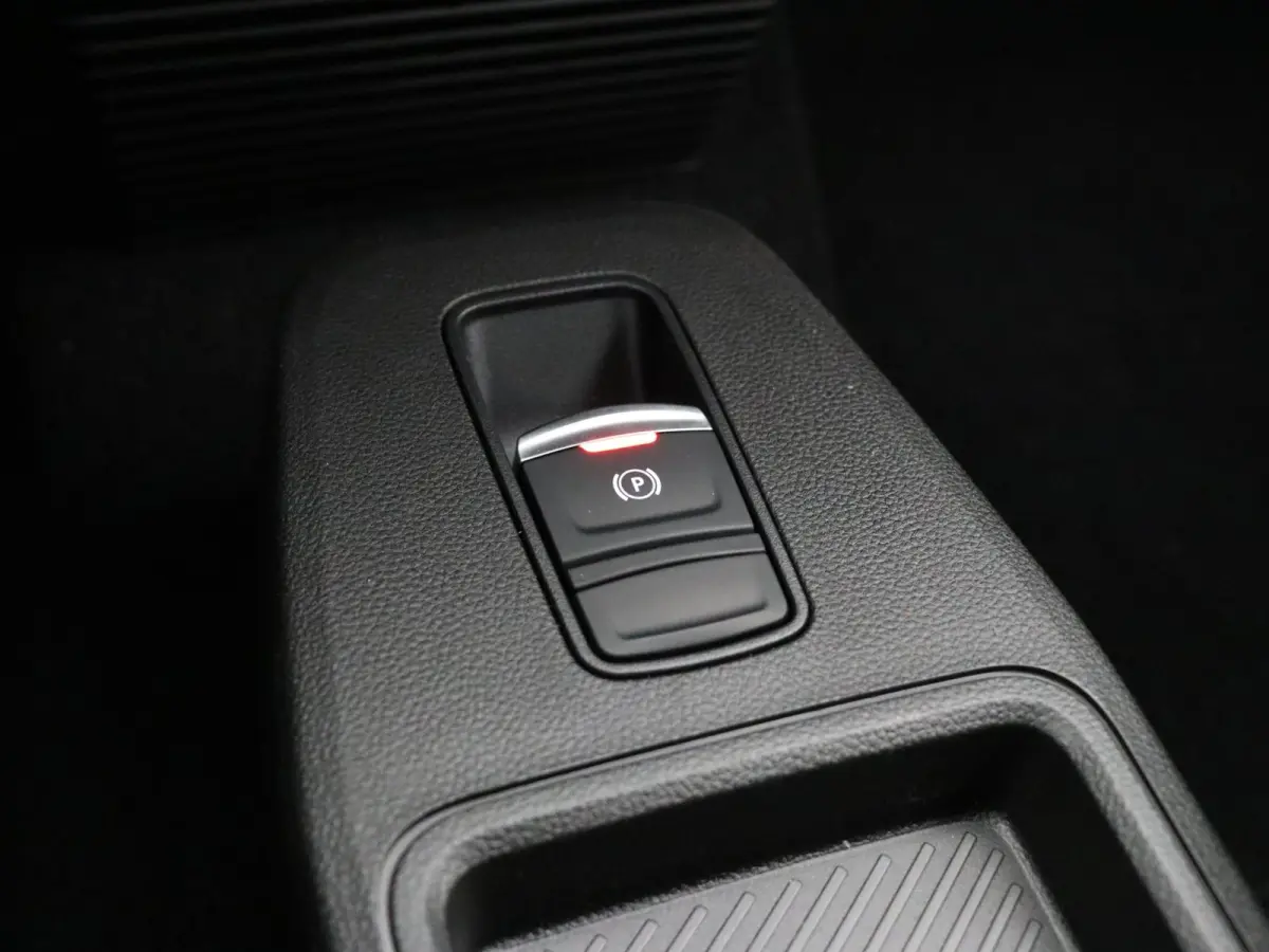 urban range evolution 40 kWh | Vijf jaar garantie | Stoelverwarming | Apple carplay / Android Auto |