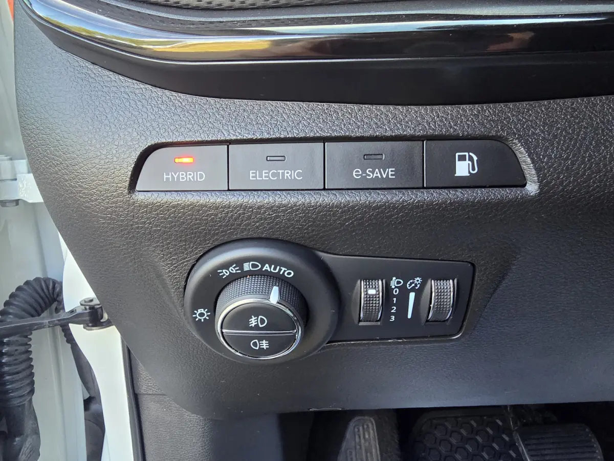 4xe 240 Plug-in Hybrid Trailhawk | Trekhaak 1250KG | Alpine Audio | Winterpakket