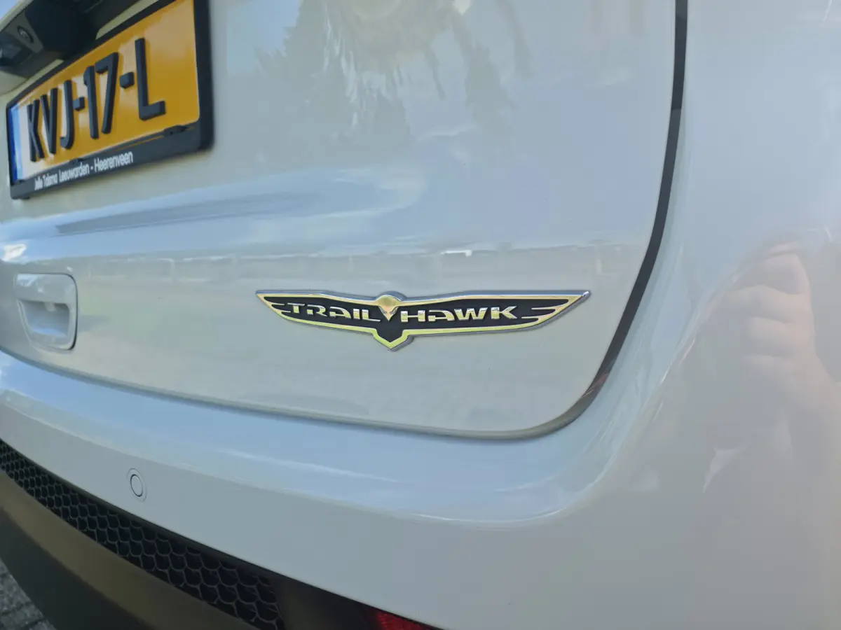 4xe 240 Plug-in Hybrid Trailhawk | Trekhaak 1250KG | Alpine Audio | Winterpakket
