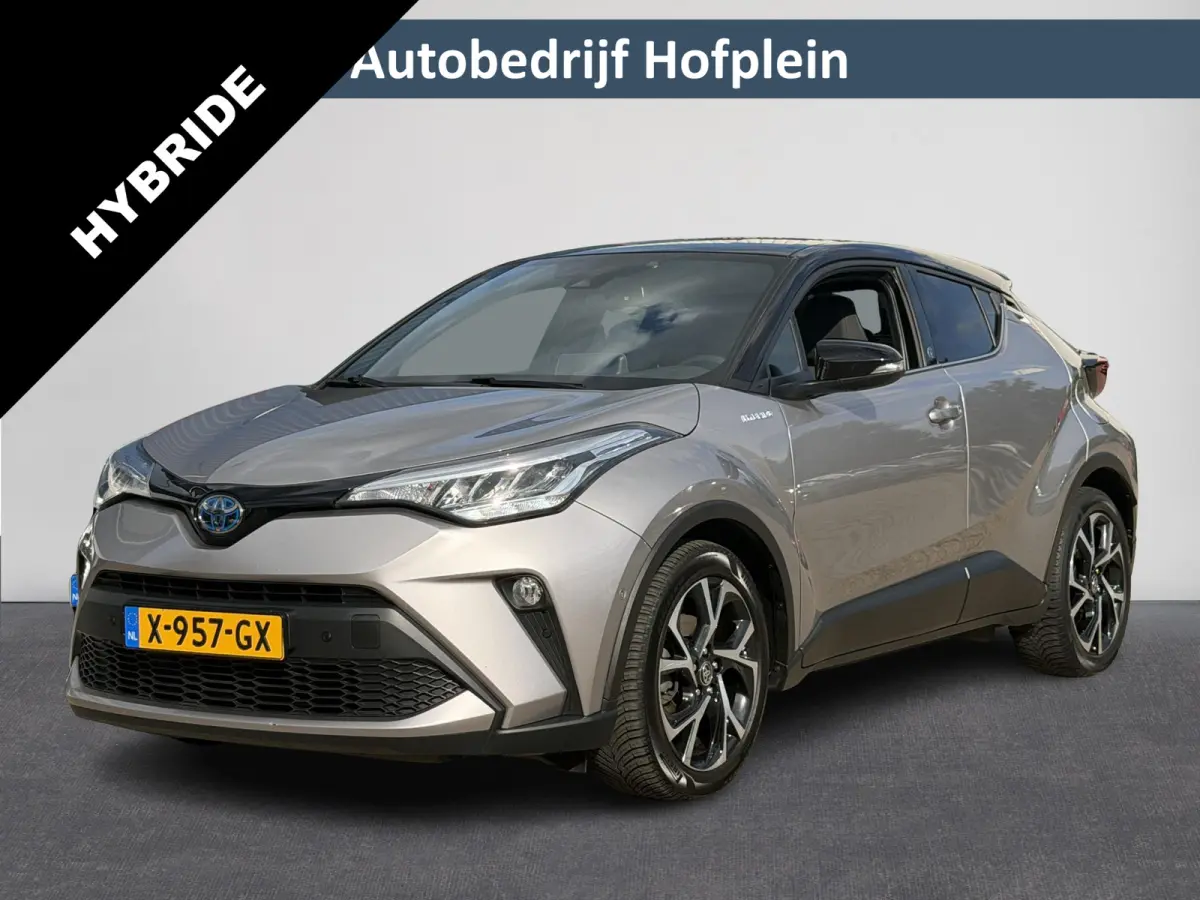 2.0 Hybrid Dynamic | Winterpakket | Camera | PDC | Carplay | All-Season | LED ( Vestiging - Vianen)